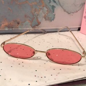 🔥QUAY AUSTRALIA 🔥👓👓Son Glasses 👓 está👓🍓